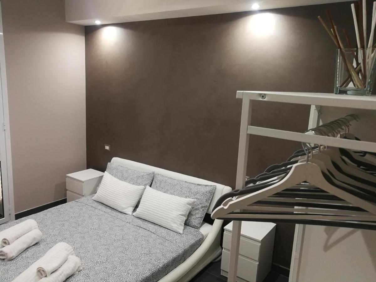 Maison Ane Marie Avola Kültér fotó